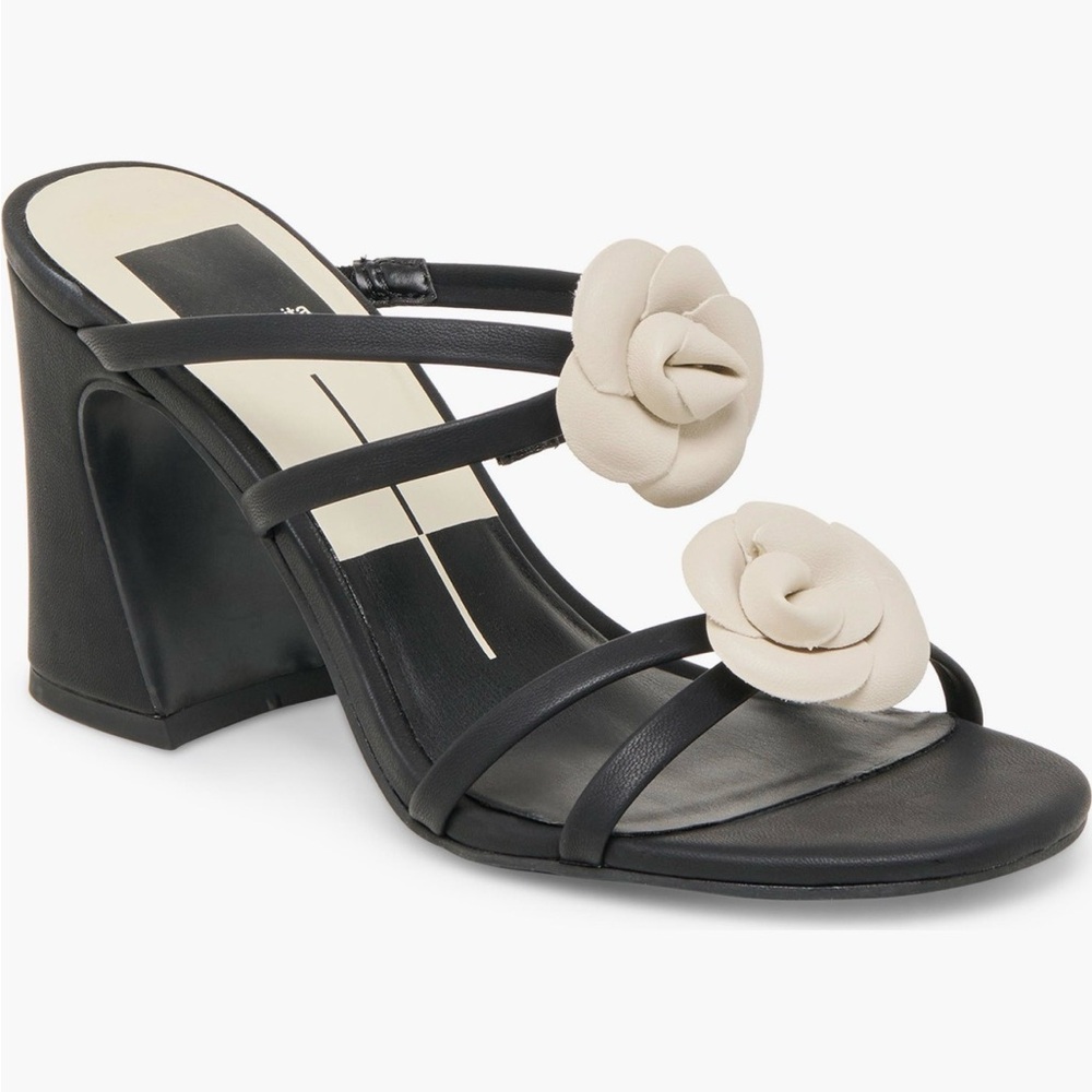 Dolce Vita Briah Pump Sandal Black with White Flower Applications Size 6.5